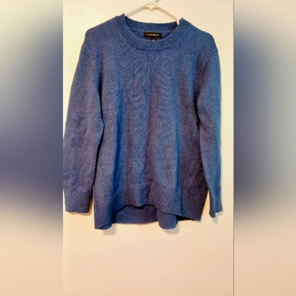 Men's Banana Republic Blue Sweater, Size Large.